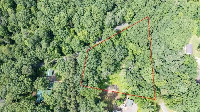 $75,000 | East Oak Ridge Lane, Gresham, WI 54128