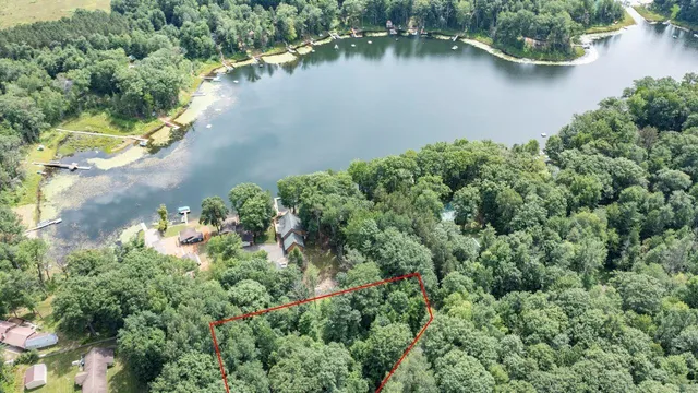 $75,000 | East Oak Ridge Lane, Gresham, WI 54128