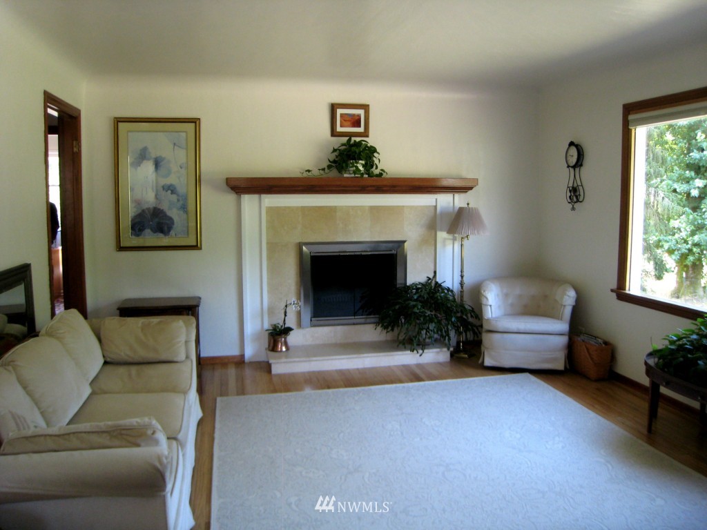 14841 Bandix Road Southeast Olalla, WA 98359 - Photo 13 of 25 Gallery Image 13