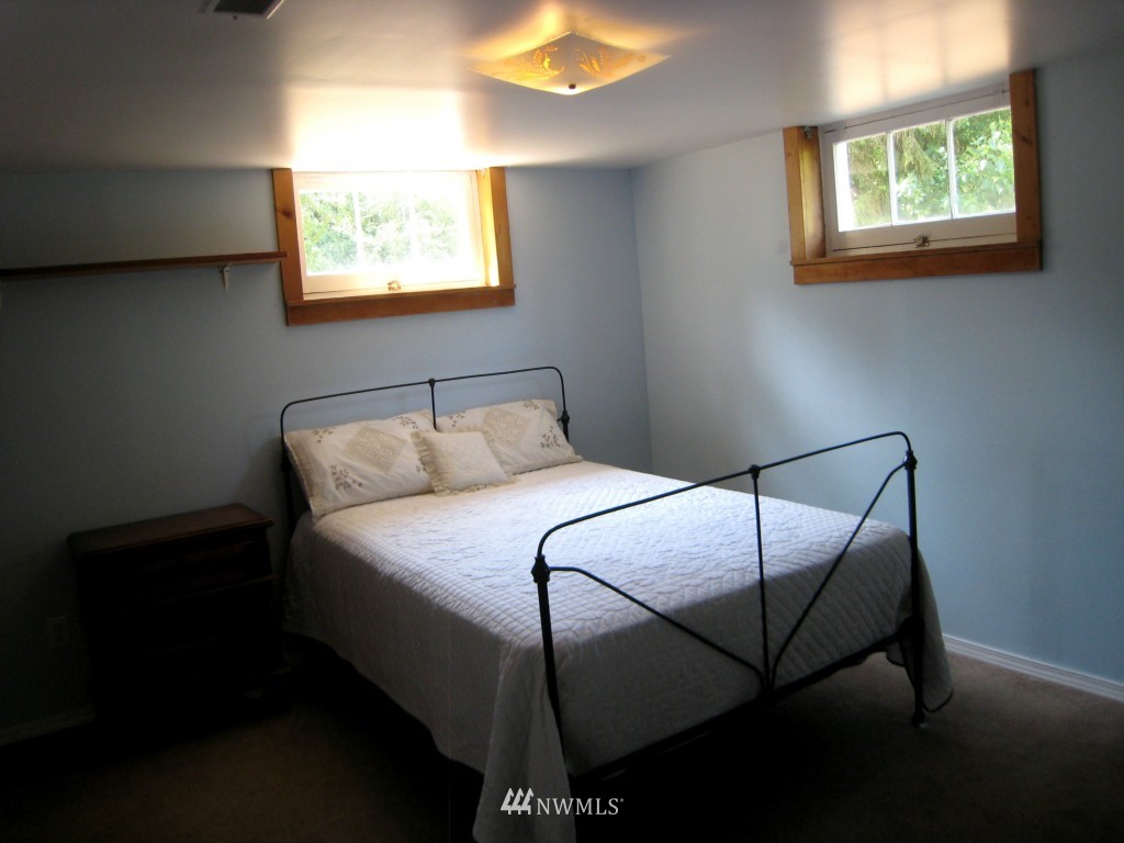 14841 Bandix Road Southeast Olalla, WA 98359 - Photo 21 of 25 Gallery Image 21