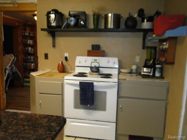 2867 Roods Lake Road Lapeer, MI 48446 - Photo 10 of 26