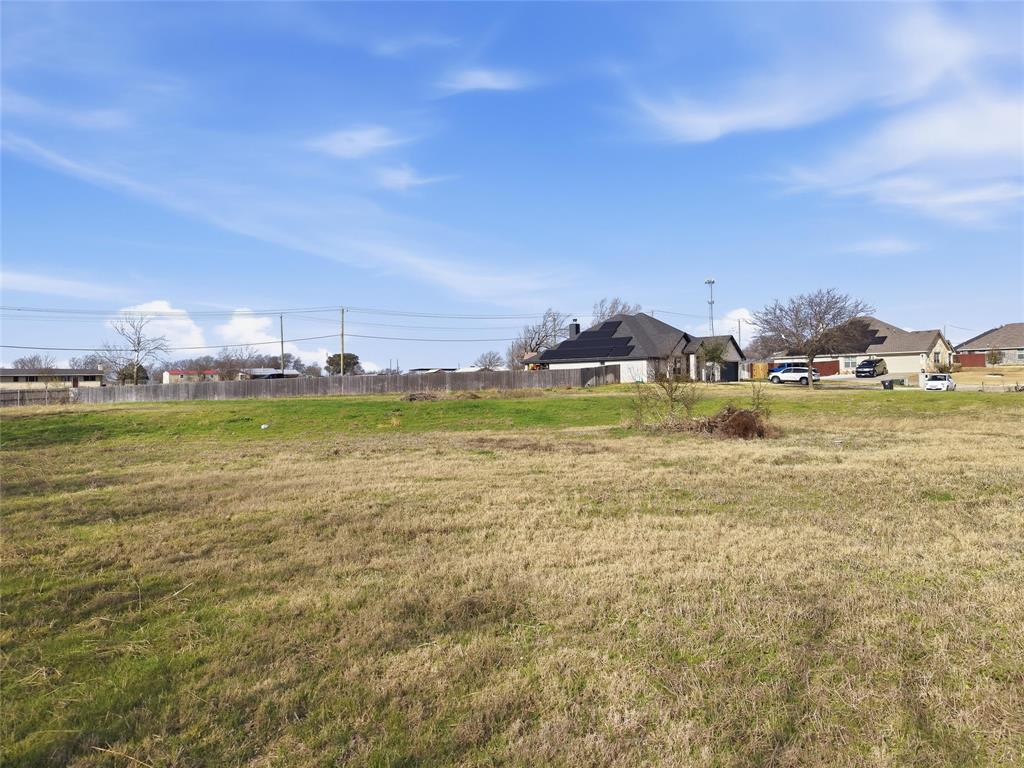 Tbd Mini Road Lorena, TX 76655 - Photo 11 of 11 a view of a ocean with beach