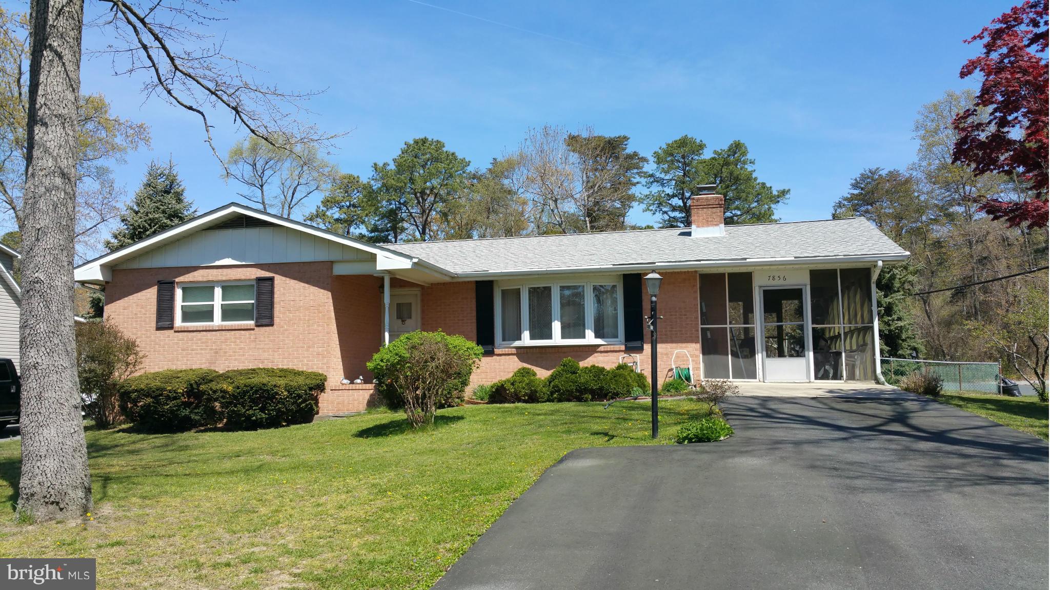 7856 Riverside Drive Pasadena, MD 21122 - Photo 1 of 10 Exterior (Front)