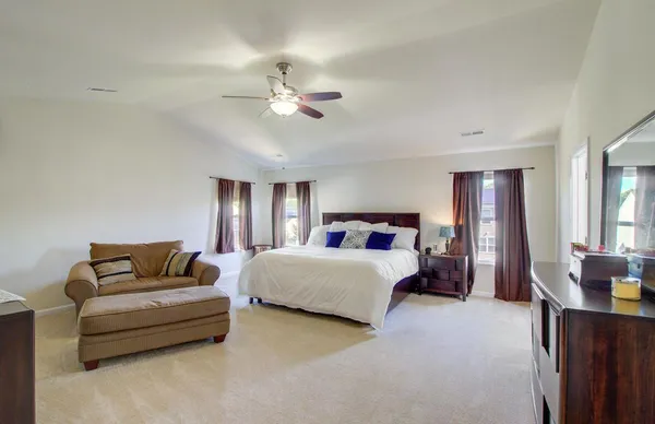 $4,000 | 3130 Cold Harbor Way, Charleston, SC 29414