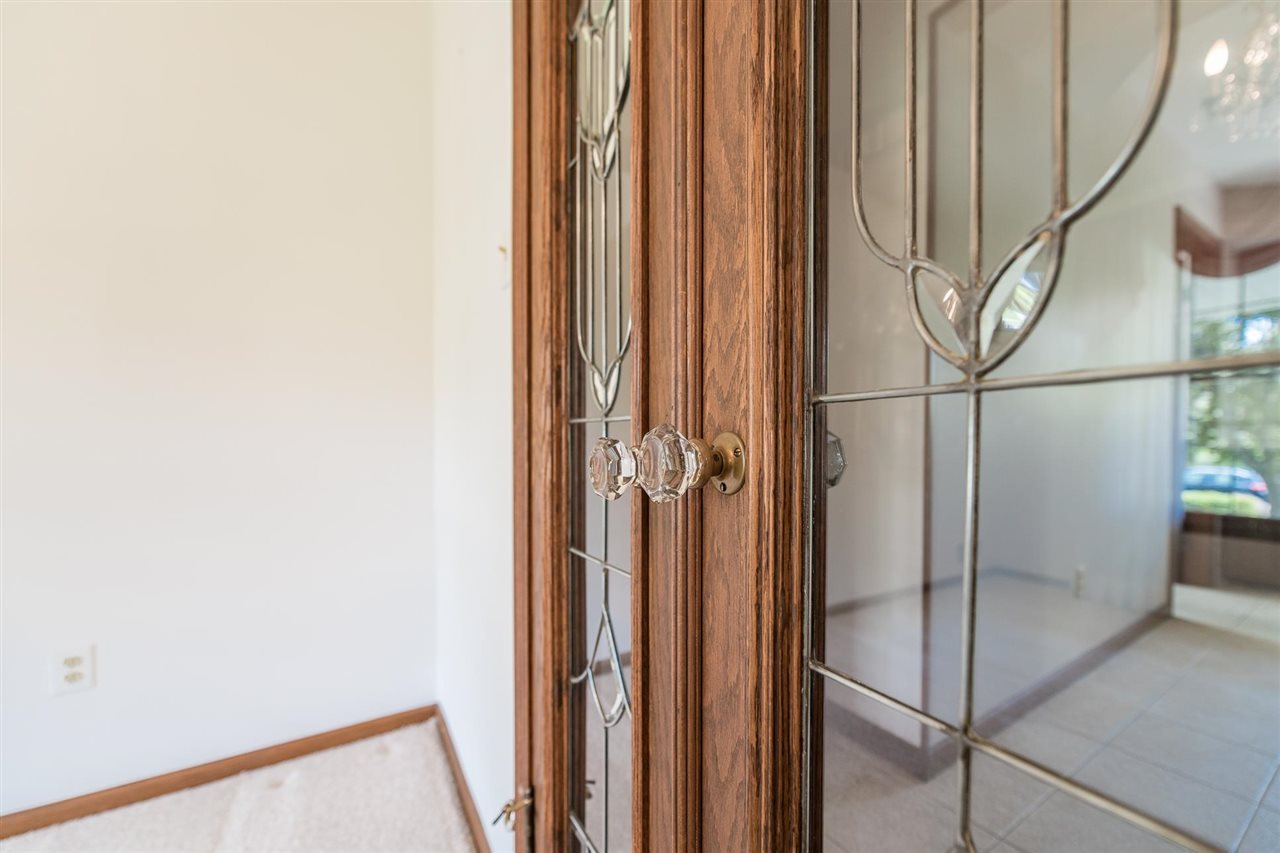 720 Edgewood Drive Rochester, MI 48306 - Photo 19 of 50 50041890-18.JPG