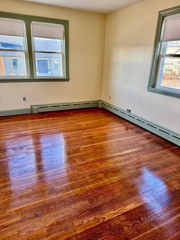 $2,800 | 56 Stafford Road, Unit 1, Hull, MA 02045