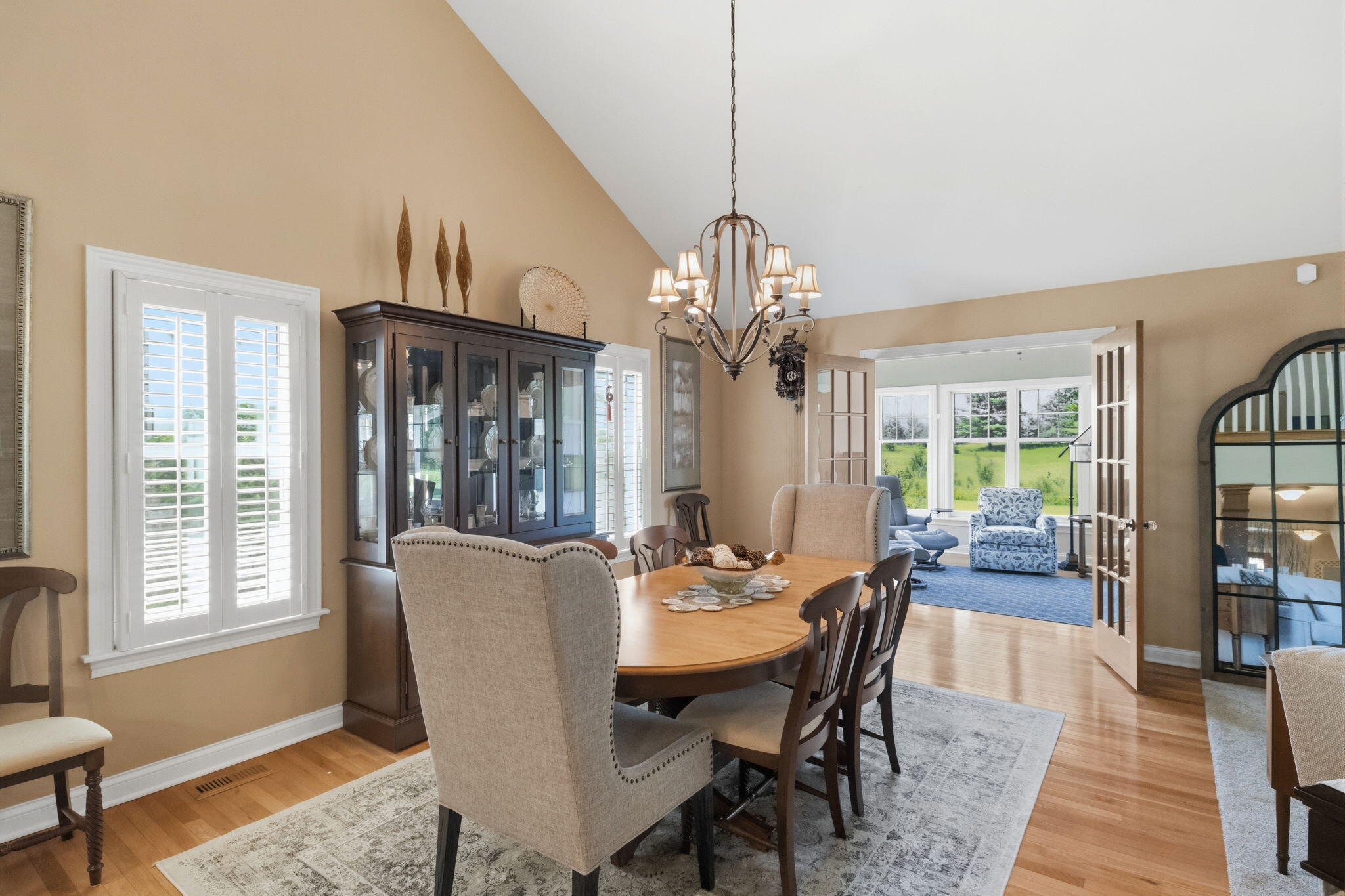1018 Sterling Court Crown Point, IN 46307 - Photo 12 of 44 2048x1365