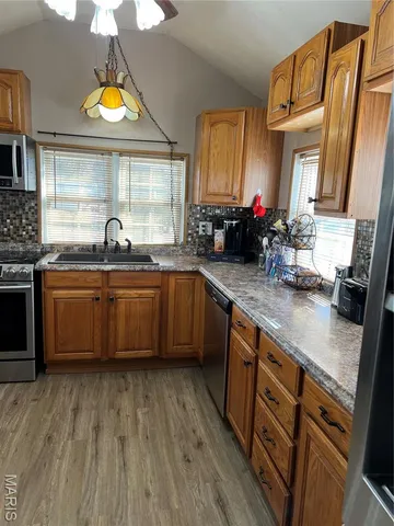 $289,900 | 6237 State Hwy B, Hillsboro, MO 63050