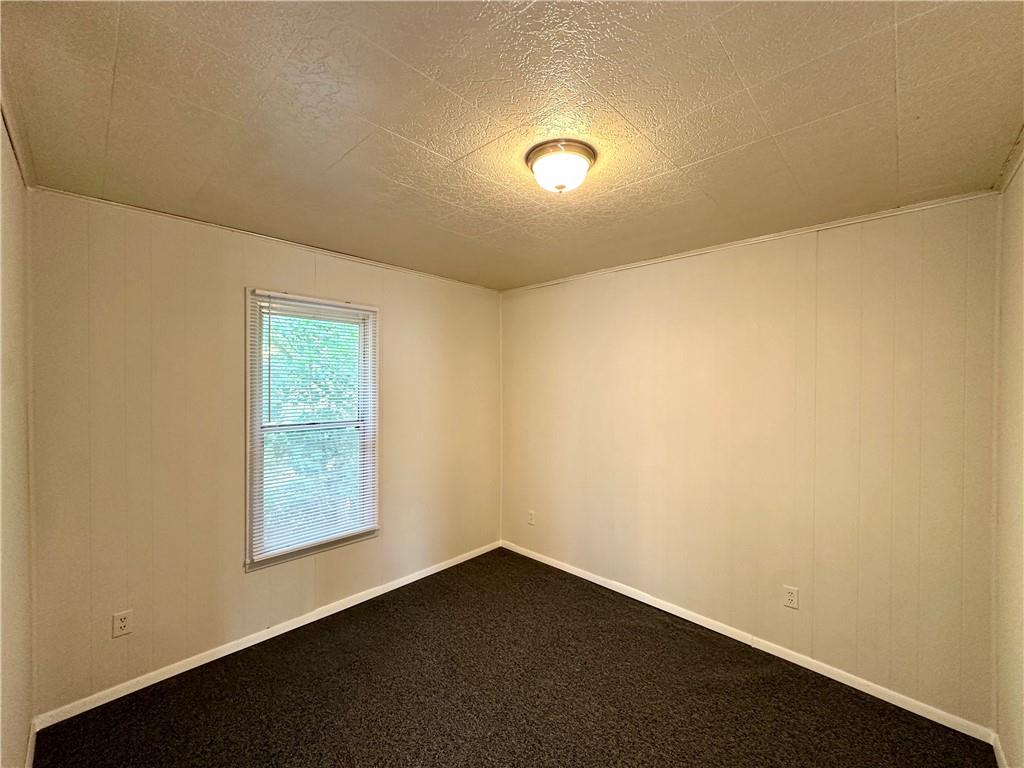 114 South Street Butler, PA 16001 - Photo 24 of 32 an empty room with a empty space and a window