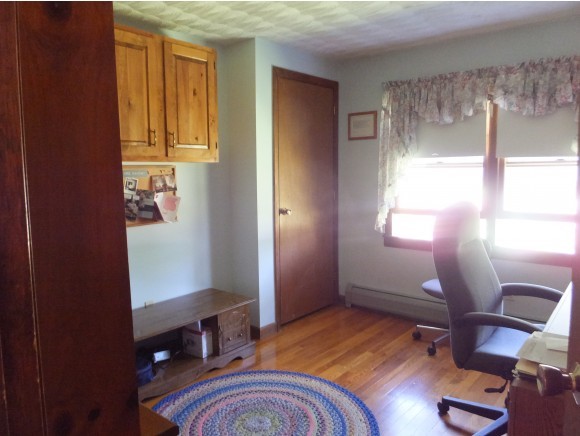 196 North Village Road Loudon, NH 03307 - Photo 11 of 17