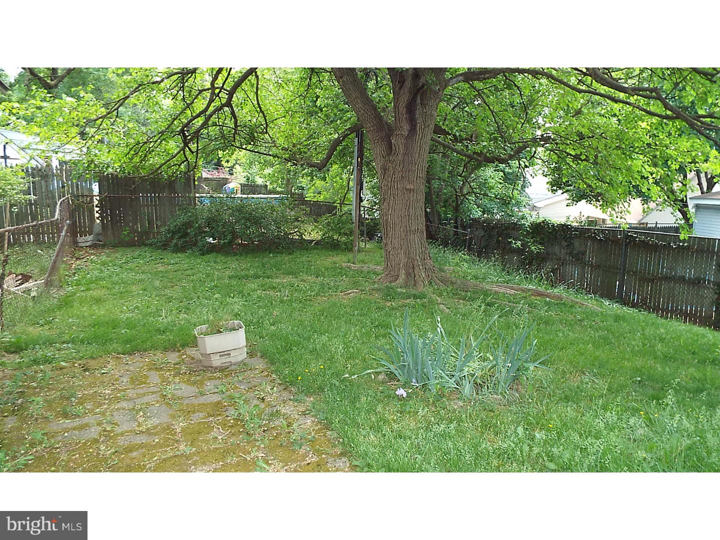 9348 Academy Road Philadelphia, PA 19114 - Photo 2 of 16 Gallery Image 2