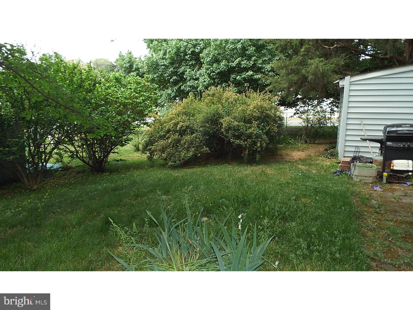 9348 Academy Road Philadelphia, PA 19114 - Photo 4 of 16 Gallery Image 4