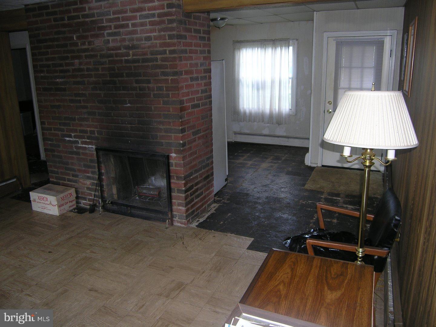 9348 Academy Road Philadelphia, PA 19114 - Photo 8 of 16 Gallery Image 8
