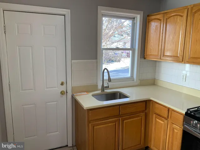 $1,700 | 254 Cedar Avenue, Woodlynne, NJ 08107