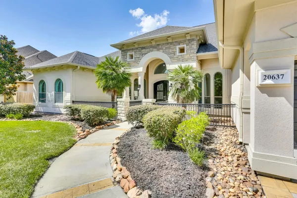 $5,500 | 20637 Eaglewood Trace Drive, Porter, TX 77365