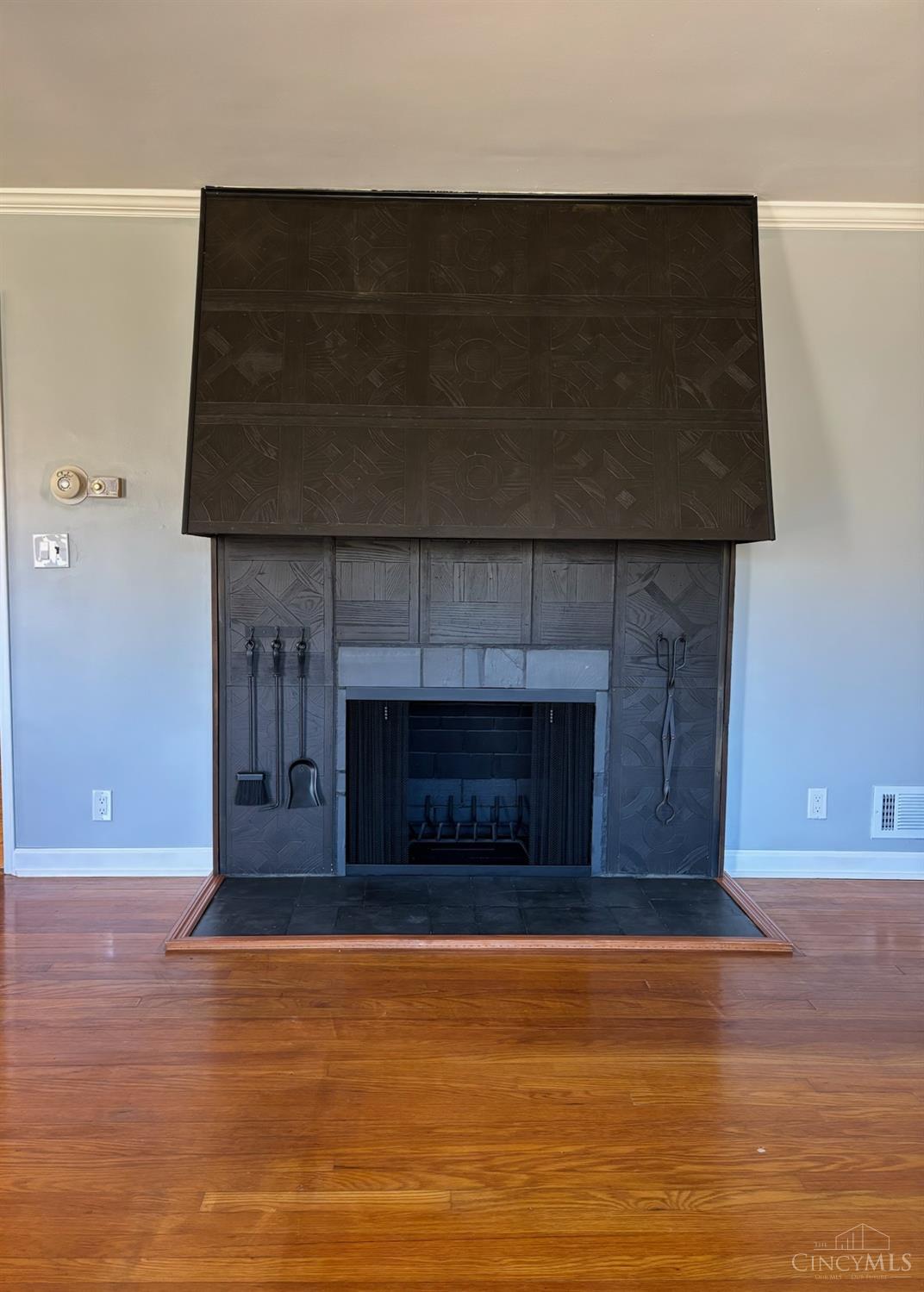5258 Shepherd Road Cincinnati, OH 45223 - Photo 10 of 43