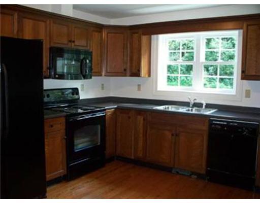 3 River Road Sidney, ME 04330 - Photo 5 of 9 Kitchen.