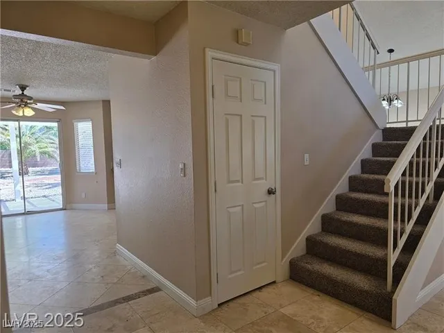 $2,395 | 272 Cordero Drive, Henderson, NV 89074