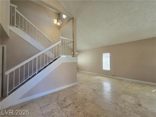 $2,395 | 272 Cordero Drive, Henderson, NV 89074