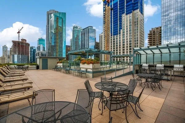 $2,350 | 474 North Lake Shore Drive, Unit 2106, Chicago, IL 60611