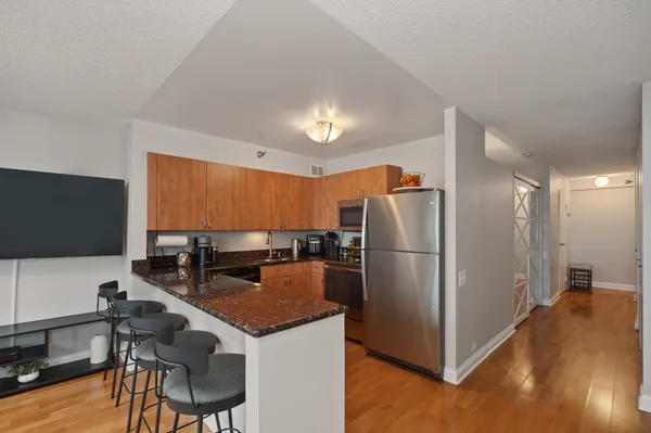 $2,350 | 474 North Lake Shore Drive, Unit 2106, Chicago, IL 60611