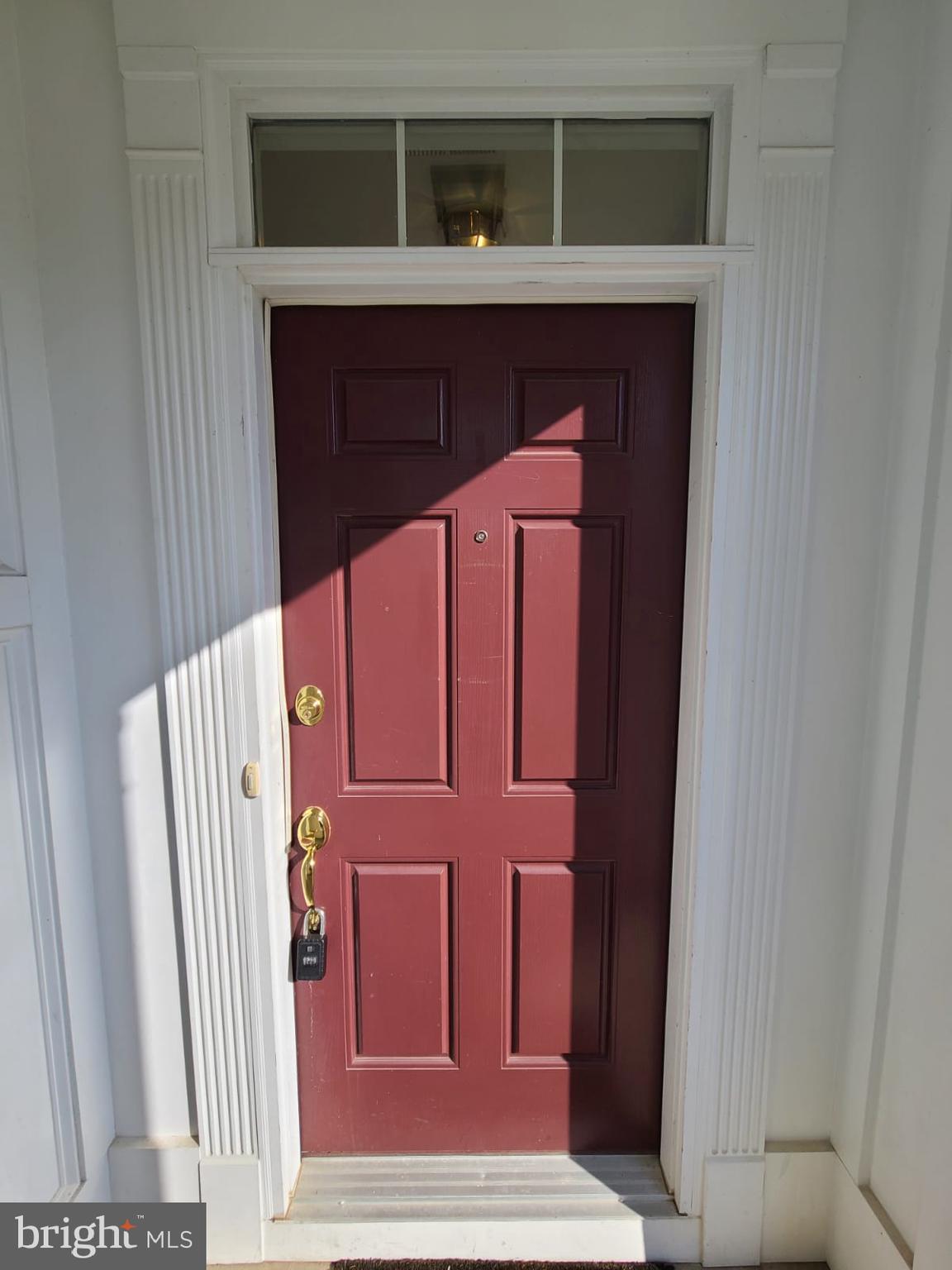 42625 Homefront Terrace Chantilly, VA 20152 - Photo 2 of 32