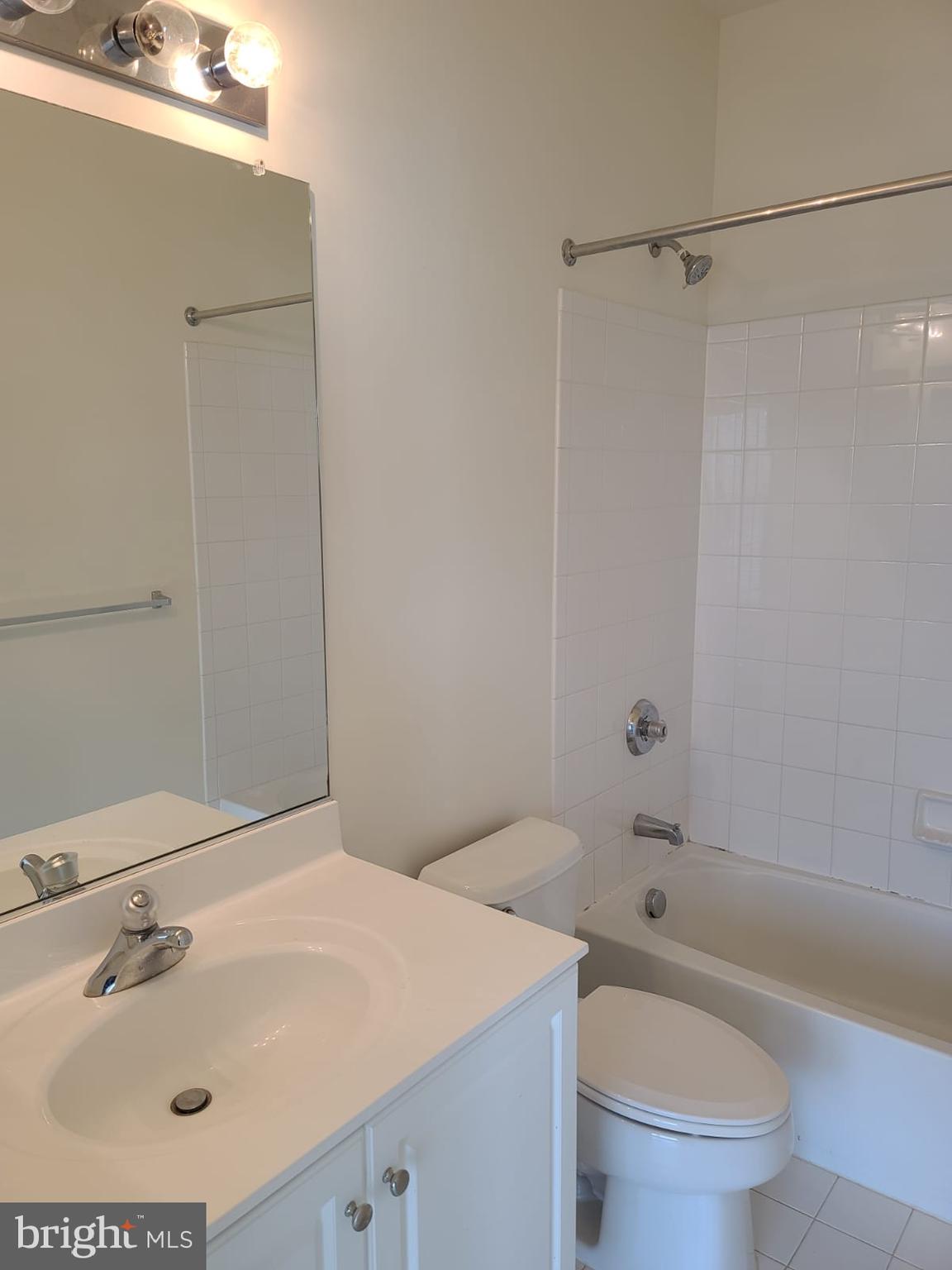 42625 Homefront Terrace Chantilly, VA 20152 - Photo 25 of 32