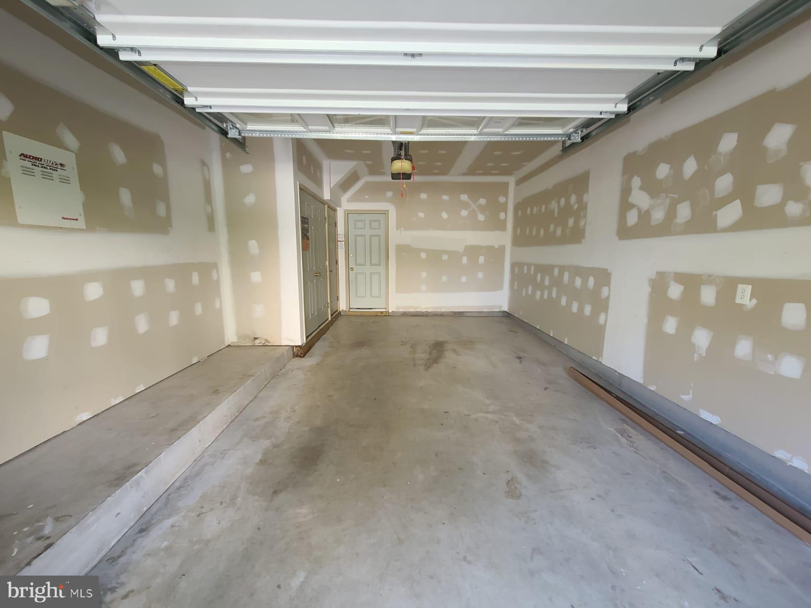 42625 Homefront Terrace Chantilly, VA 20152 - Photo 29 of 32
