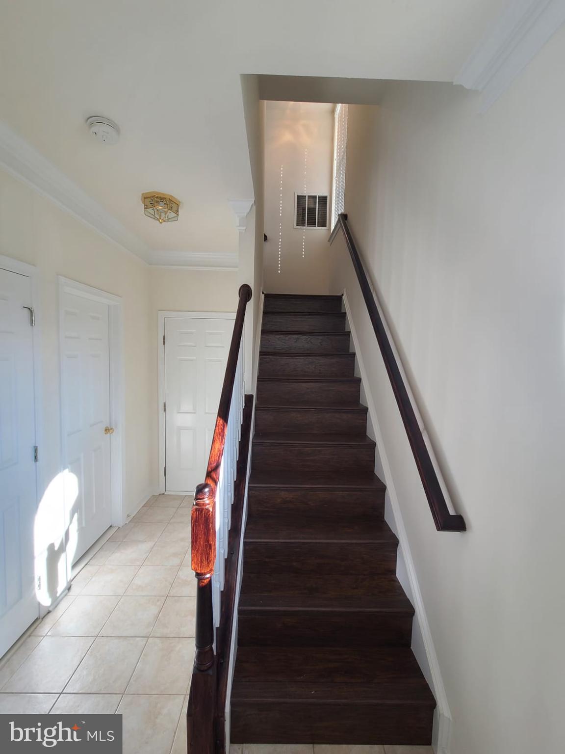 42625 Homefront Terrace Chantilly, VA 20152 - Photo 4 of 32