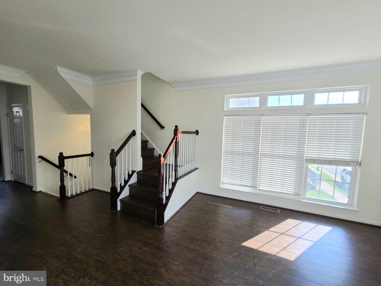 42625 Homefront Terrace Chantilly, VA 20152 - Photo 9 of 32
