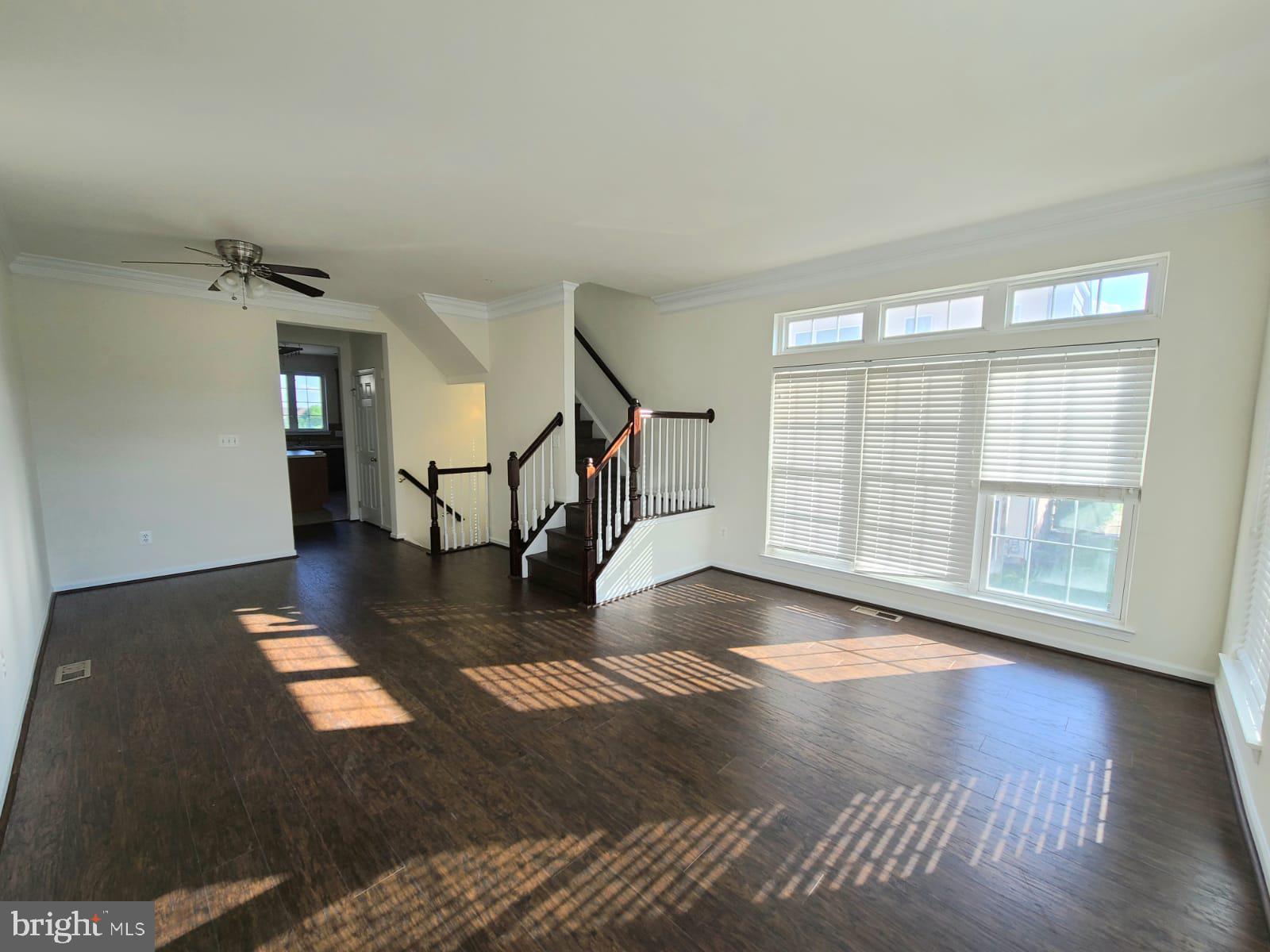 42625 Homefront Terrace Chantilly, VA 20152 - Photo 10 of 32