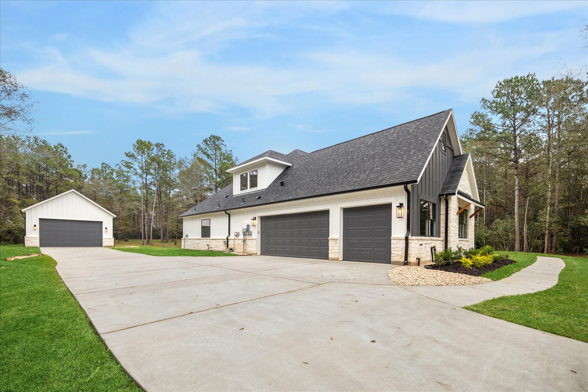 688 Lonestar Road Huntsville, TX 77340 - Photo 34 of 38