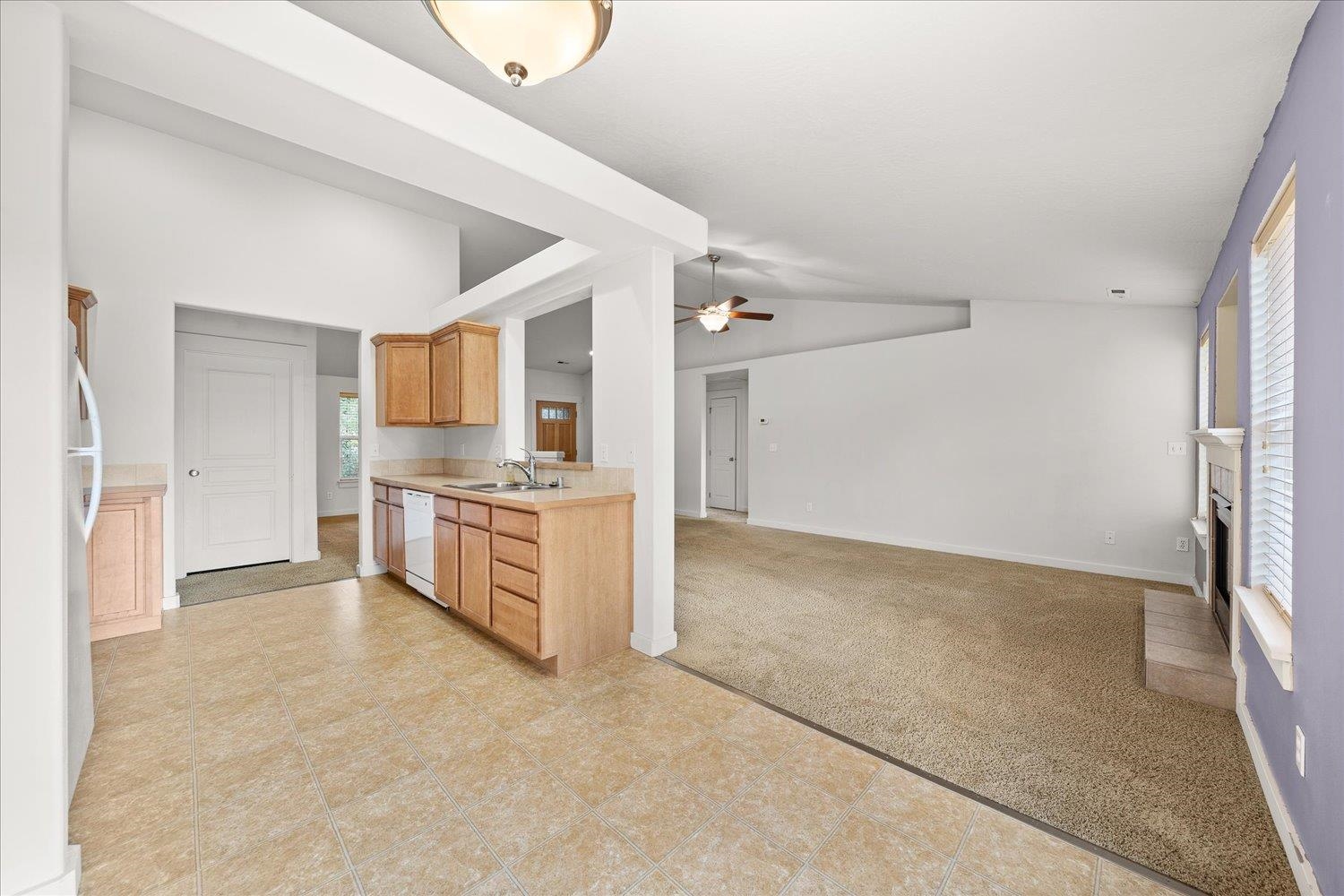 8005 North Ash Lane Spokane, WA 99208 - Photo 6 of 26