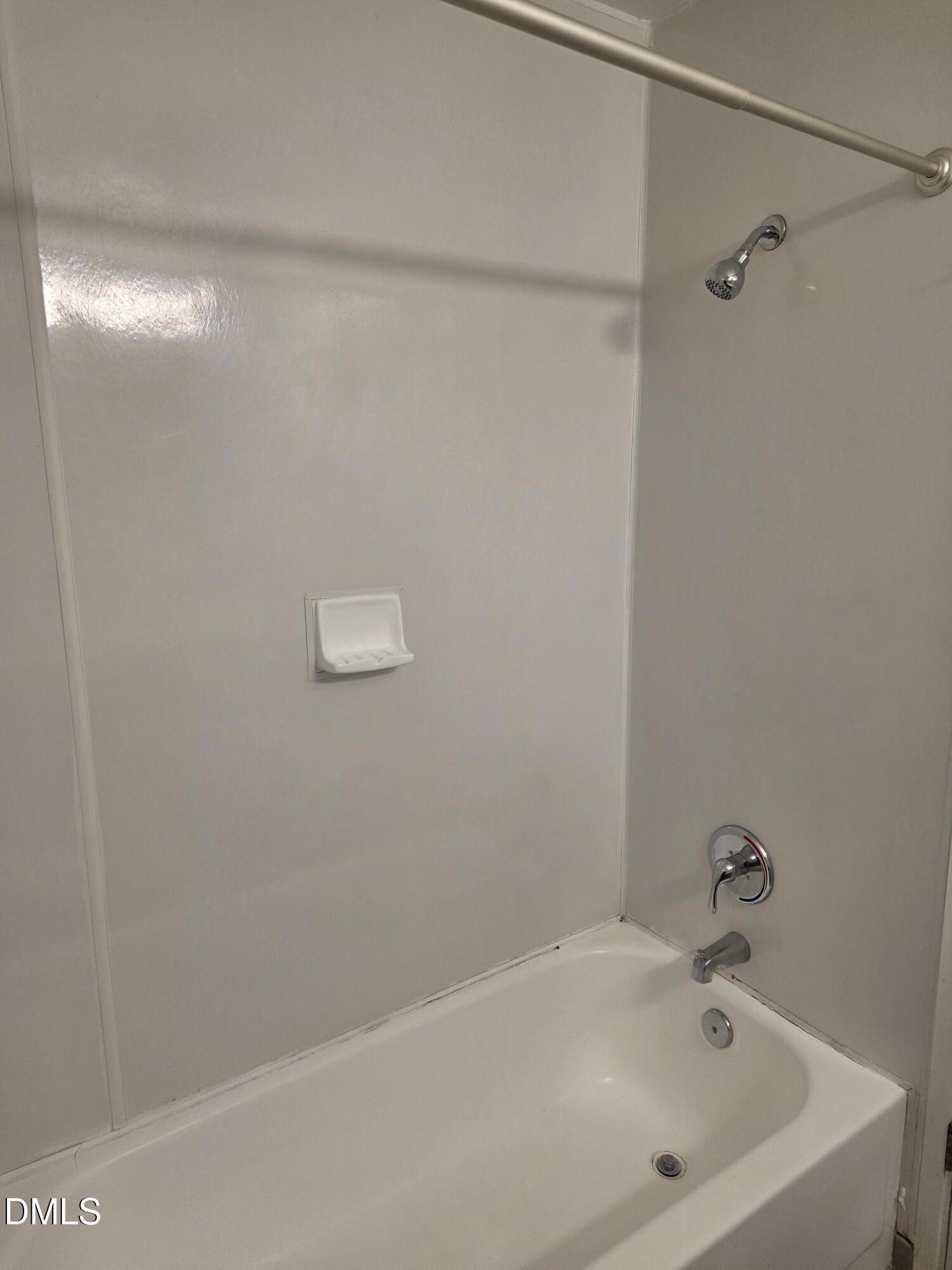 5104 Hollyridge Drive Raleigh, NC 27612 - Photo 10 of 15 20251230_093033