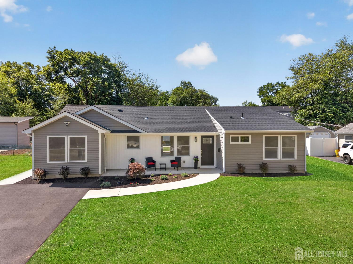19 Springdale Road Kendall Park, NJ 08824 - Photo 1 of 41