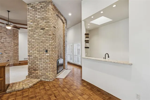 $649,900 | 2900 Oak Trail Court, Dalworthington Gardens, TX 76016