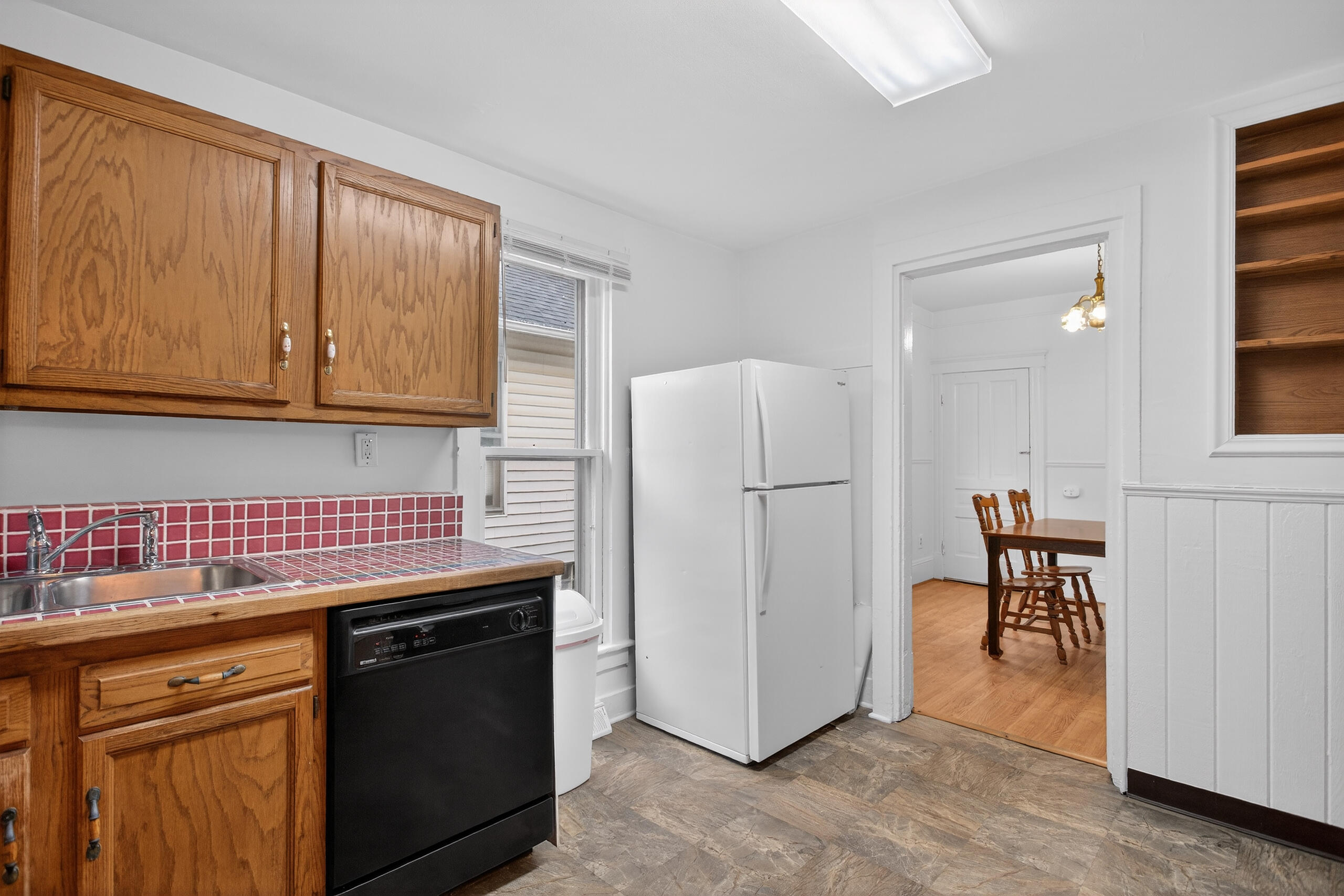 609 Webb Street Jackson, MI 49202 - Photo 15 of 42 022_0N0A1780