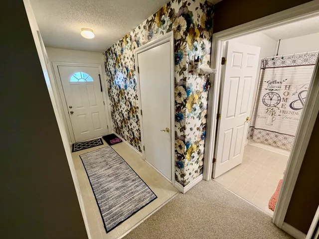 $210,000 | 902 Lighthouse Drive, Marysville, MI 48040