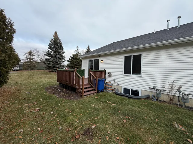 $210,000 | 902 Lighthouse Drive, Marysville, MI 48040