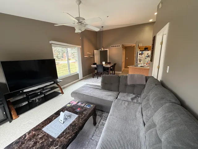 $210,000 | 902 Lighthouse Drive, Marysville, MI 48040