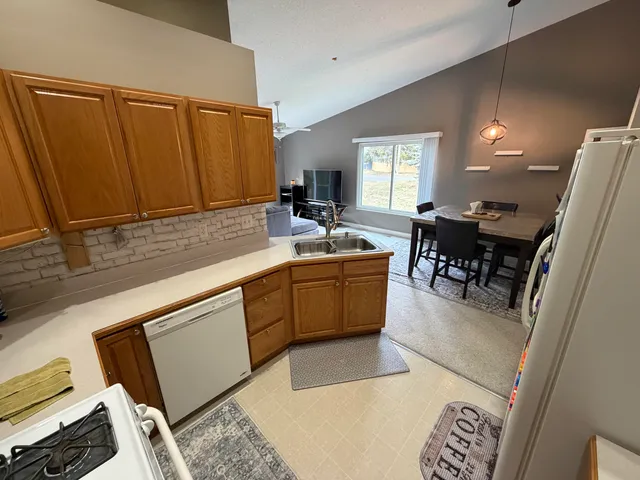 $210,000 | 902 Lighthouse Drive, Marysville, MI 48040