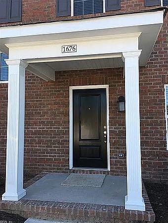 1676 Avalene Way Virginia Beach, VA 23456 - Photo 1 of 36