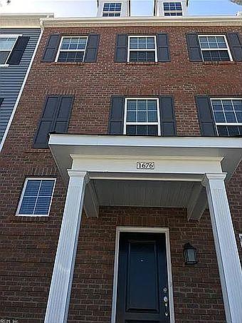1676 Avalene Way Virginia Beach, VA 23456 - Photo 8 of 36