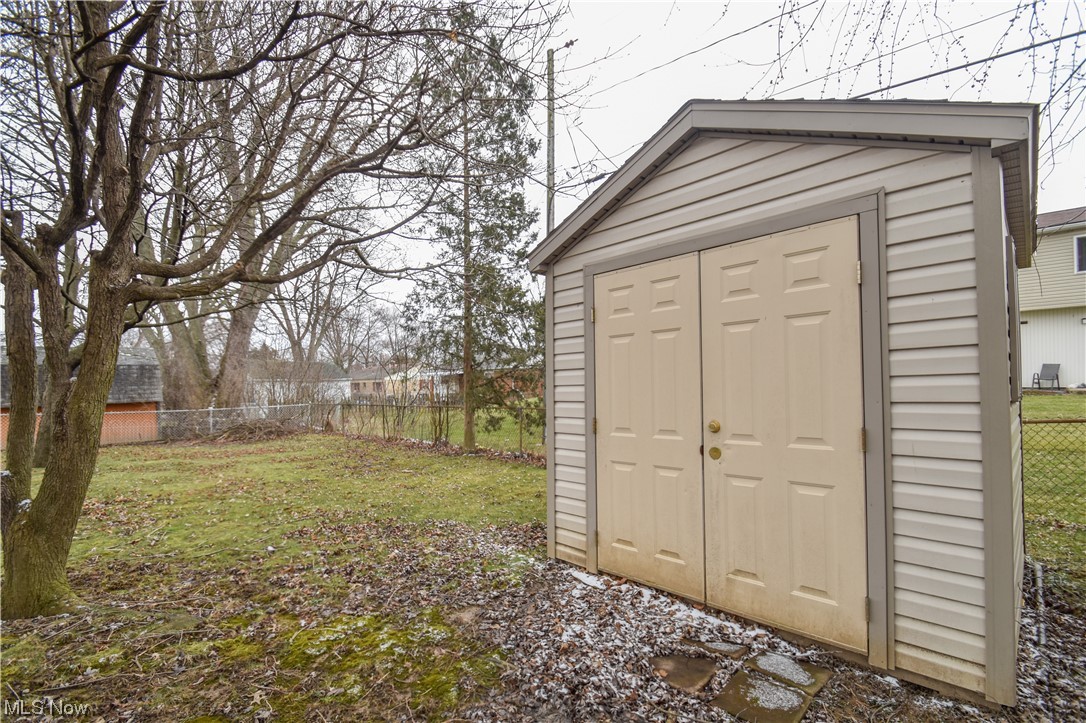 4517 Burkey Road Youngstown, OH 44515 - Photo 27 of 29 Gallery Image 27