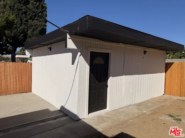 $1,900 | 3215 Winter Street, Los Angeles, CA 90063