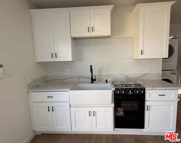 $1,900 | 3215 Winter Street, Los Angeles, CA 90063