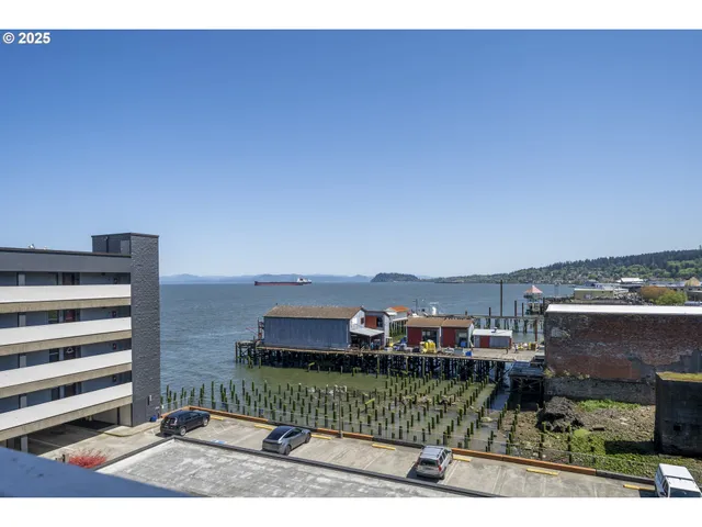 $989,000 | 1 3rd Street, Unit 501, Astoria, OR 97103
