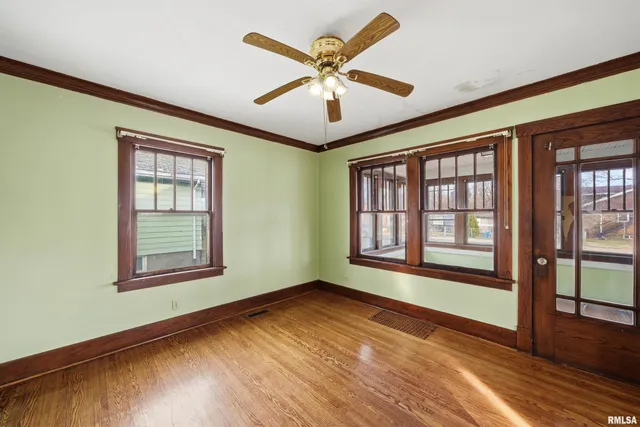 $94,900 | 2005 North Prospect Road, Peoria, IL 61603