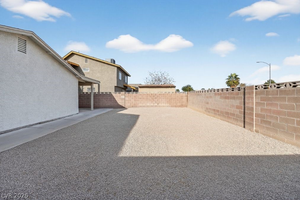 653 Lineshack Lane Las Vegas, NV 89110 - Photo 13 of 18