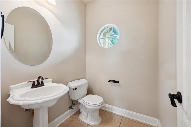 a view of livingroom with window